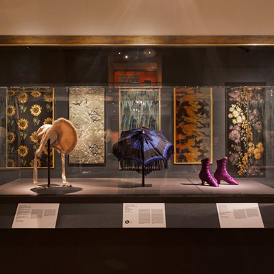 직물 및 장식 예술 박물관 (뮈제 데 티쉬 에 데 자르 데코라티프)